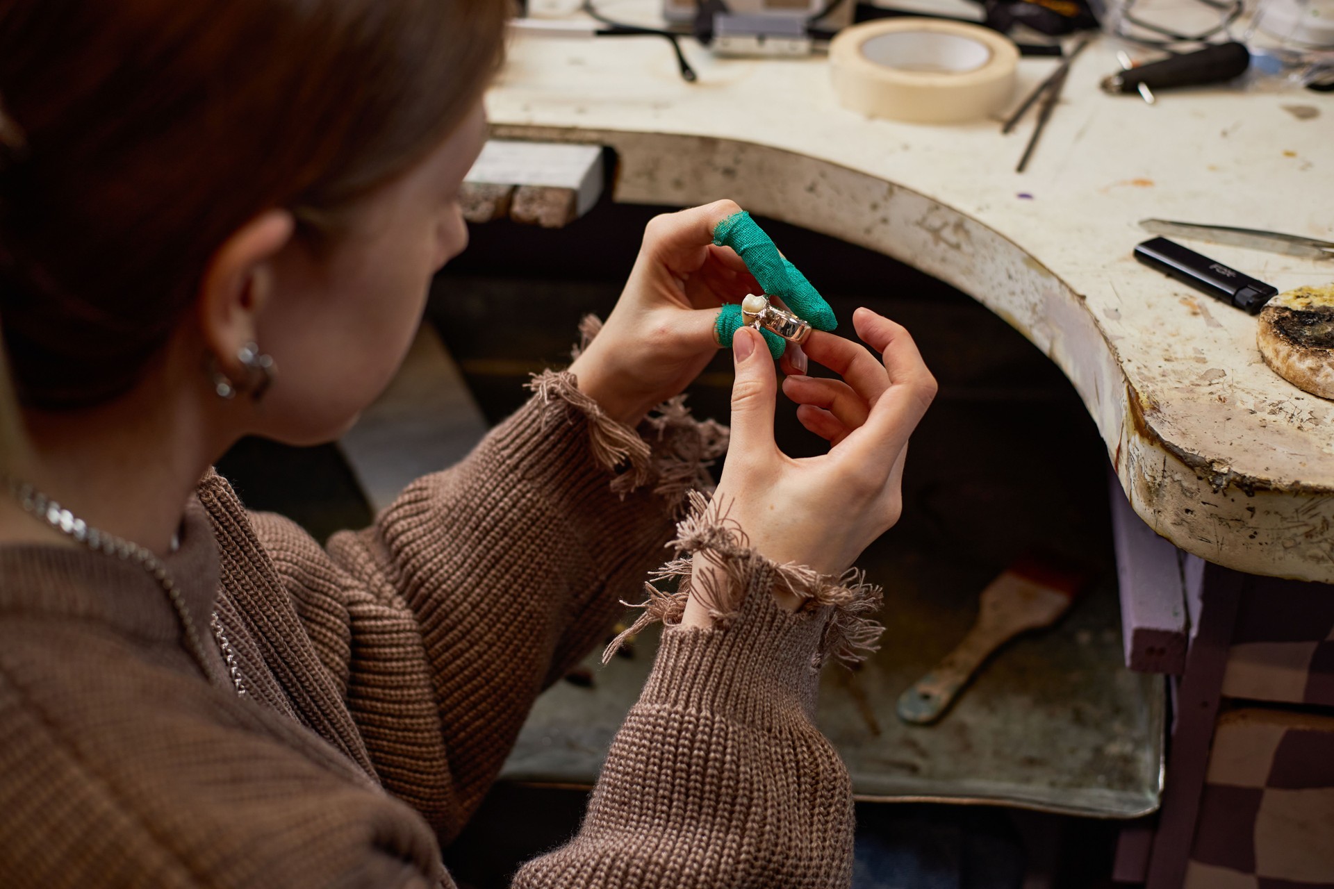 Crafting Jewelry in a Workshop Setting with Tools